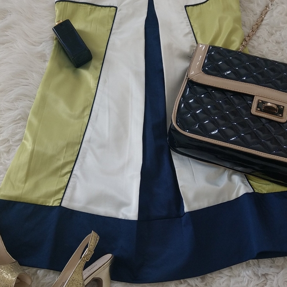 Sexy silky color block dress - Picture 3 of 6